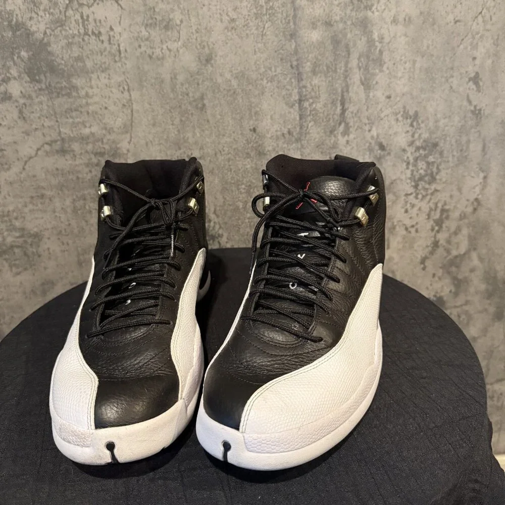 Jordan 12 Retro Playoffs (2012) - Men's Size 16 - Picture 2 of 4